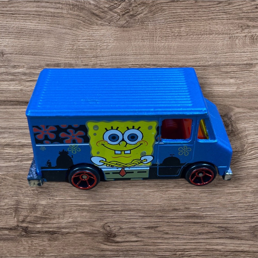Hot Wheels Sponge Bob Square Pants Die Cast Delivery Truck 2012‎ Mattel X1669